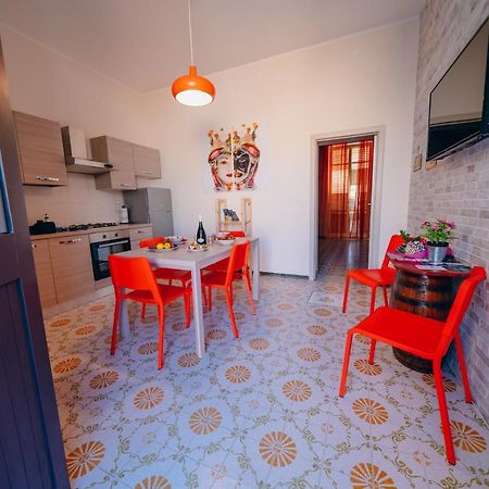 Syracuseapartments Il Mare Di Ortigia Bagian luar foto
