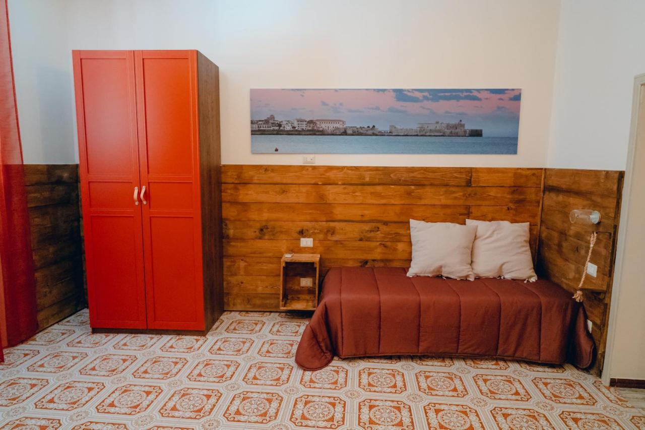 Syracuseapartments Il Mare Di Ortigia Bagian luar foto